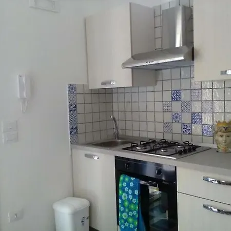 Brezza Di Mare Apartment Punta Secca Exterior photo